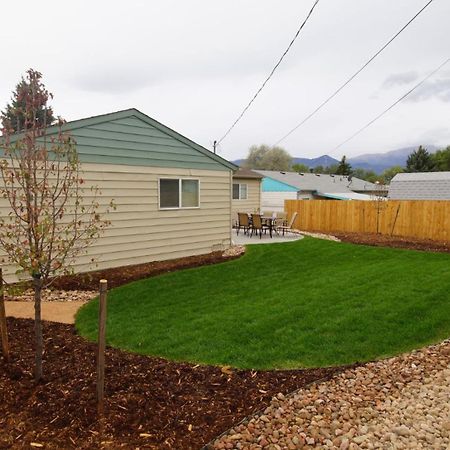 318_Maplewood Villa Colorado Springs Oda fotoğraf
