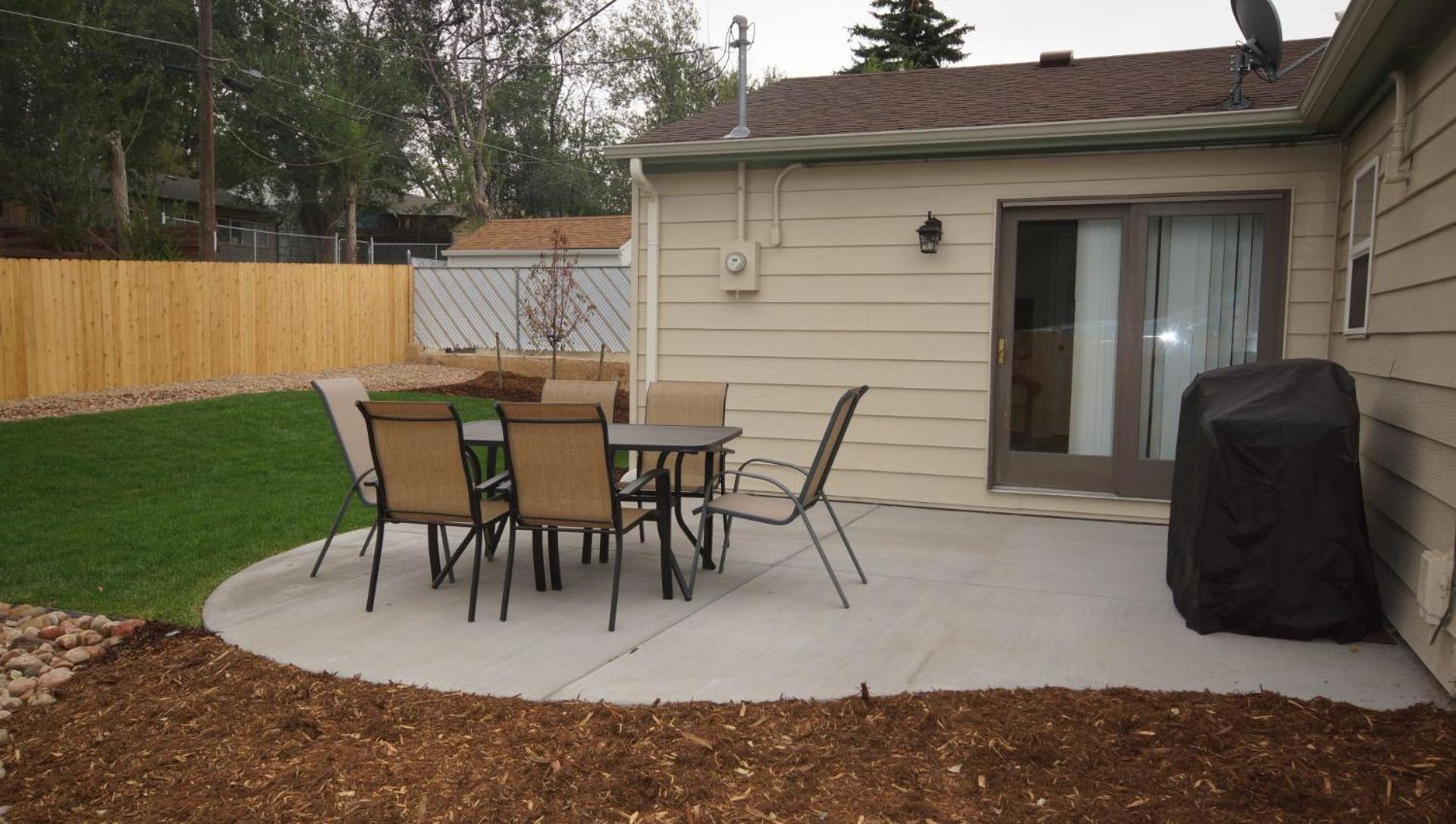 318_Maplewood Villa Colorado Springs Oda fotoğraf